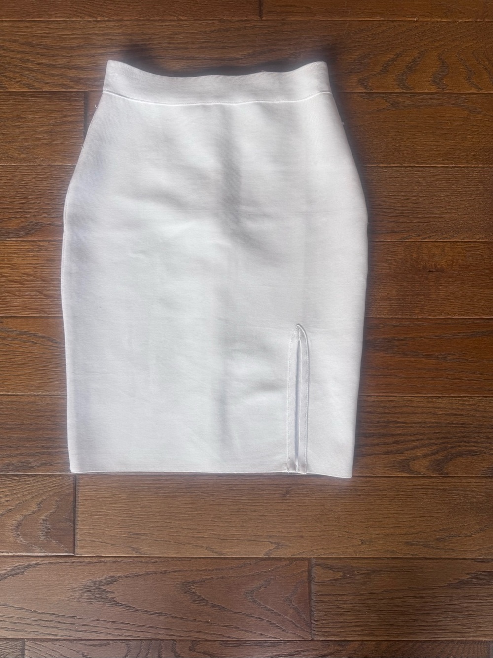 AKIRA White High-Waisted Pencil Skirt w/ Front Slit | Size Small | Chic Minimal - Picture 3 of 7
